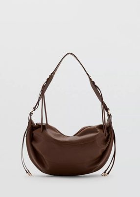 Oval shoulder bag