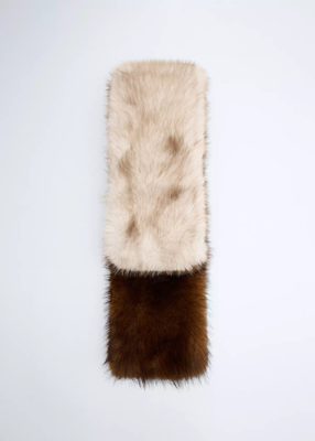 Contrast faux fur scarf