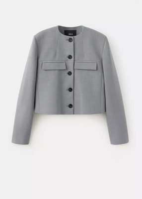 Straight blazer with flap pockets